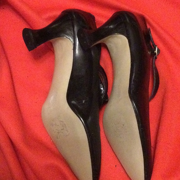 VTG BLACK LEATHER STRAPPY PUMPS-NWOT- - Picture 3 of 3
